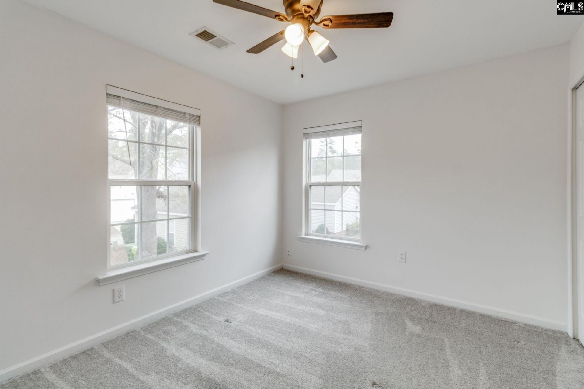 626 Harbour Pointe Drive  Photo 24