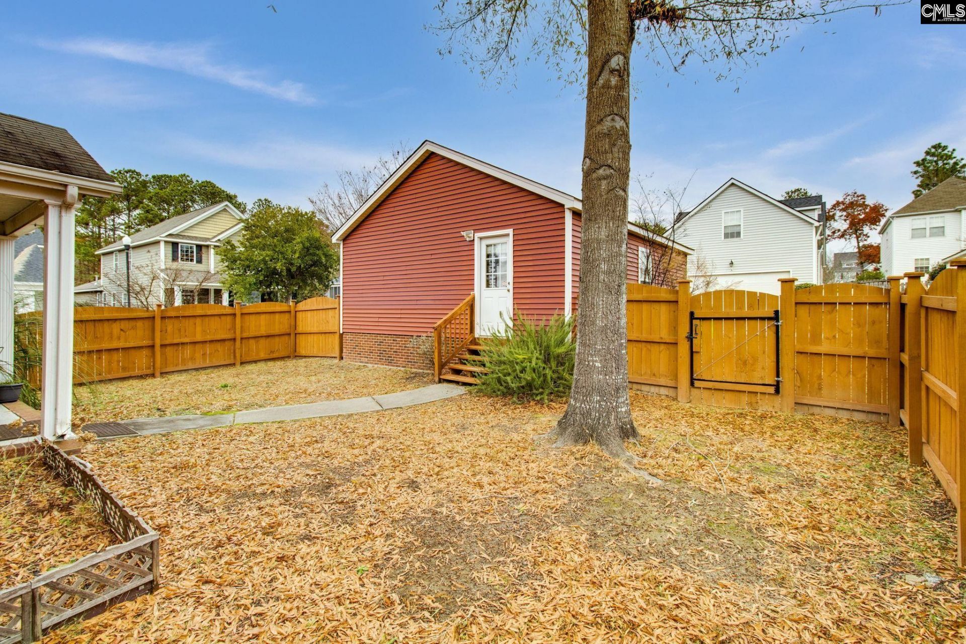 626 Harbour Pointe Drive  Photo 35