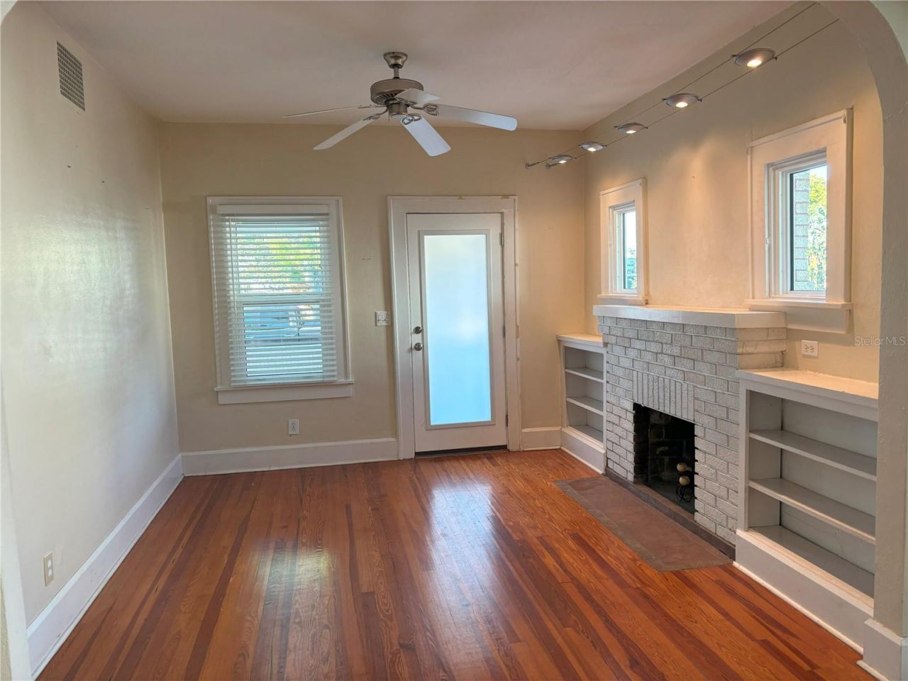 1118 23rd Avenue N, Saint Petersburg, FL 33704 Photo