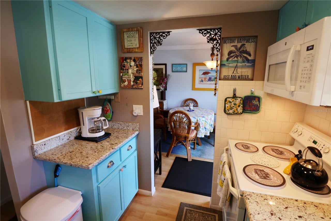 5888 17th Street W, Unit C23, Bradenton, FL 34207 Photo