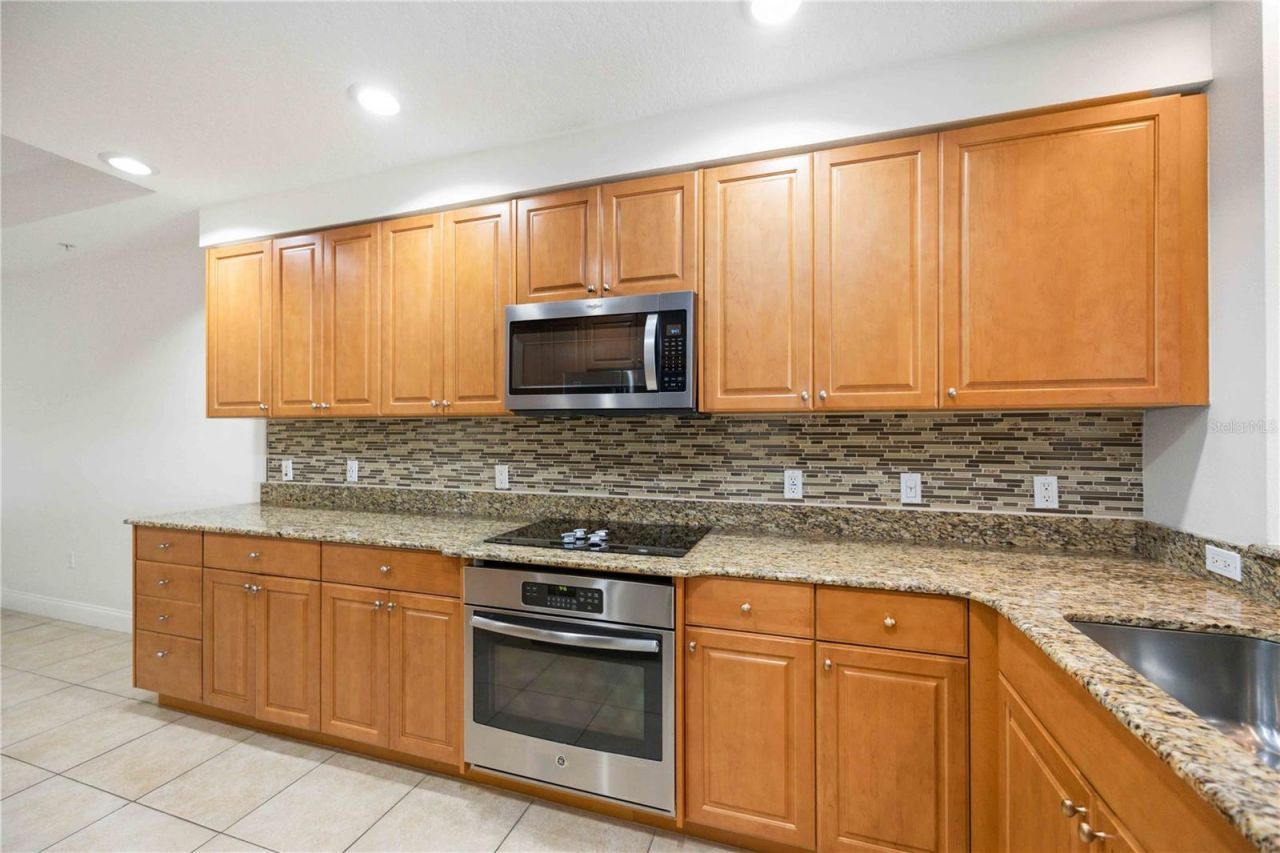 606 Riviera Dunes Way, Unit 302, Palmetto, FL 34221 Photo