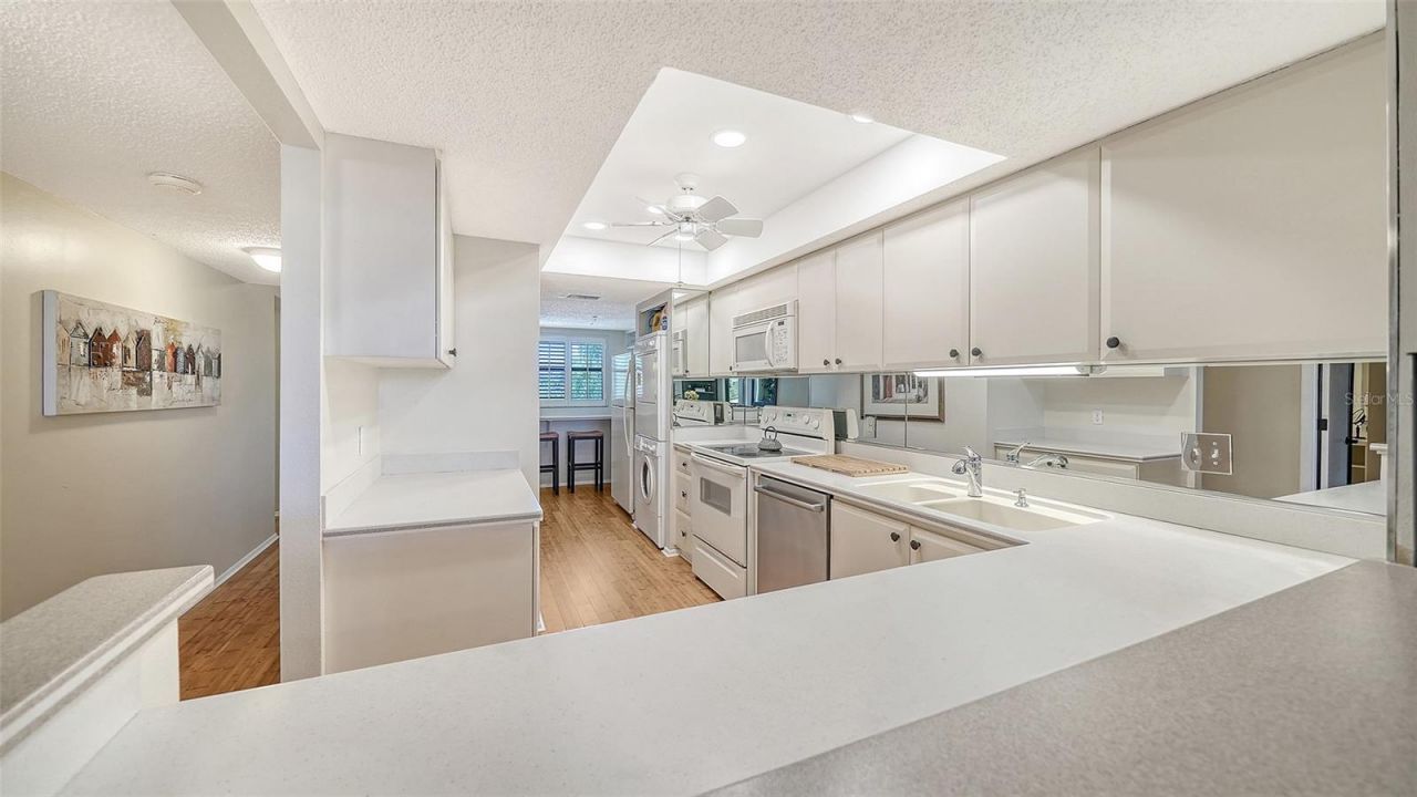 8773 Midnight Pass Road, Unit 302G, Sarasota, FL 34242 Photo
