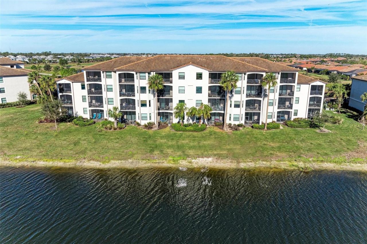 16814 Vardon Terrace, Unit 103, Bradenton, FL 34211 Photo