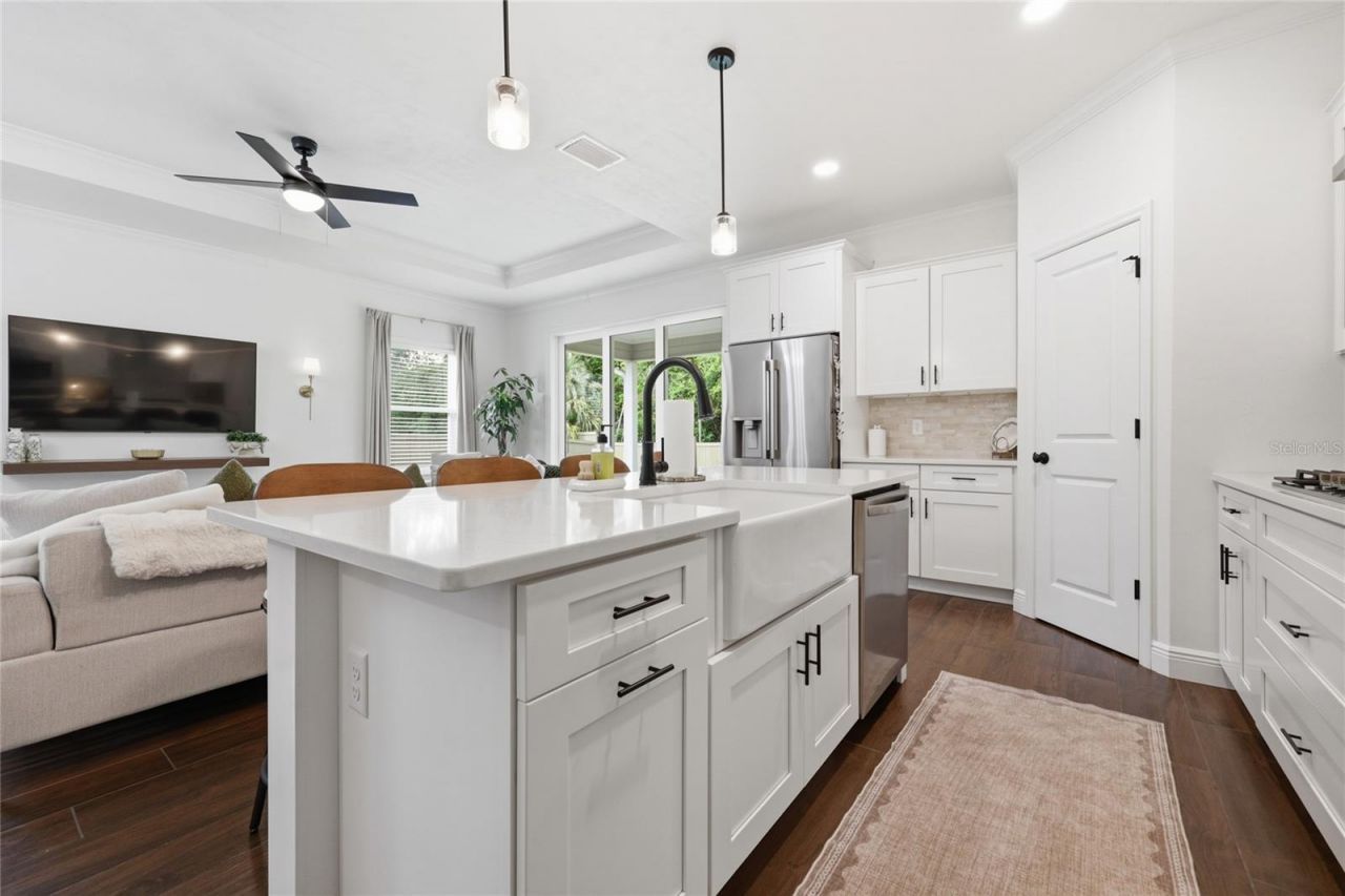 6742 SW 10th Lane, Gainesville, FL 32607 Photo