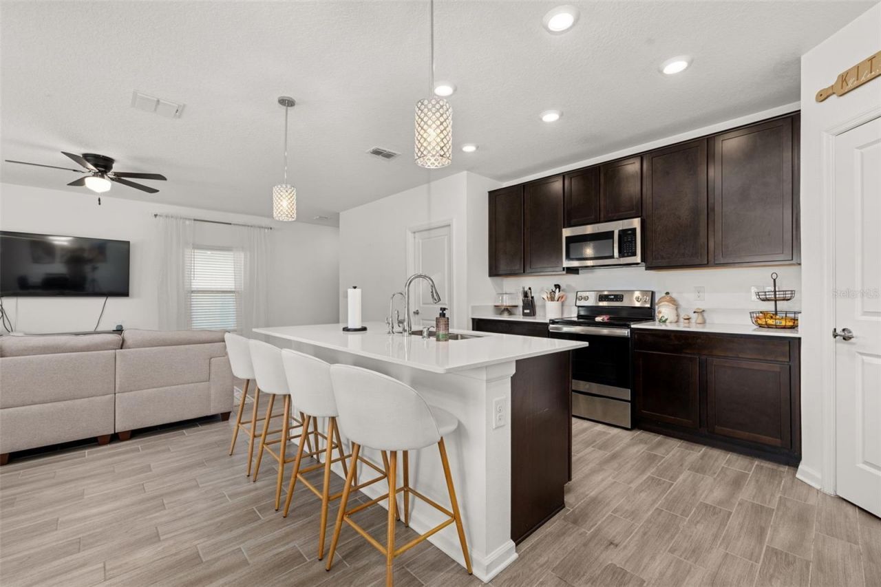 1066 Berry Lane, Davenport, FL 33837 Photo