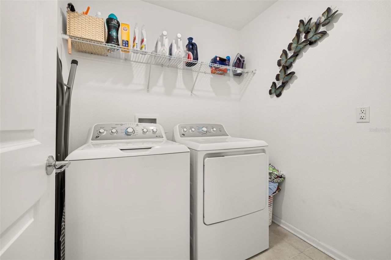 1066 Berry Lane, Davenport, FL 33837 Photo