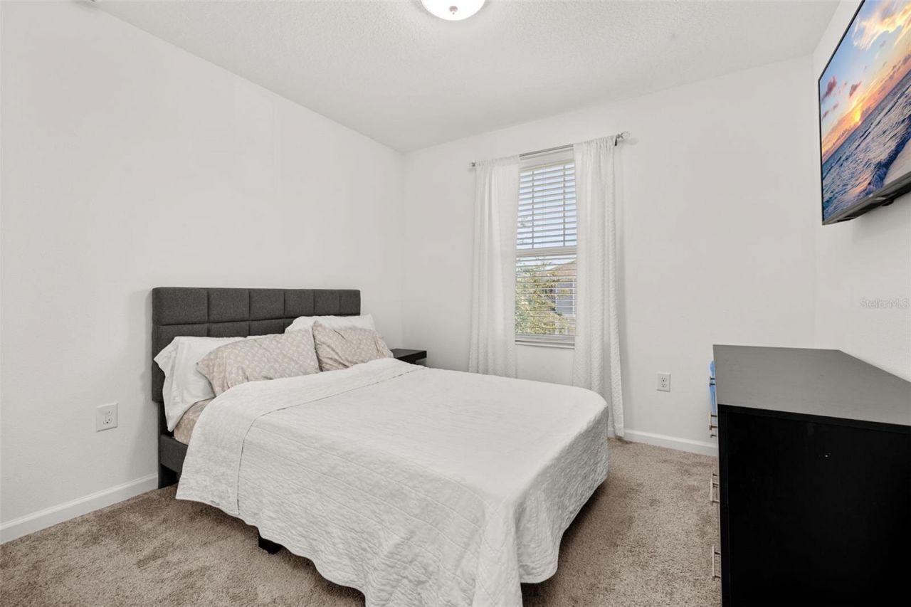1066 Berry Lane, Davenport, FL 33837 Photo
