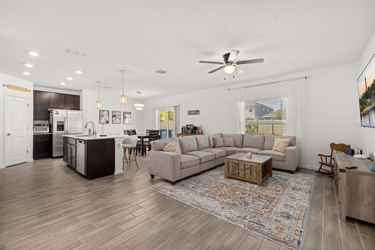 1066 Berry Lane, Davenport, FL 33837 Photo