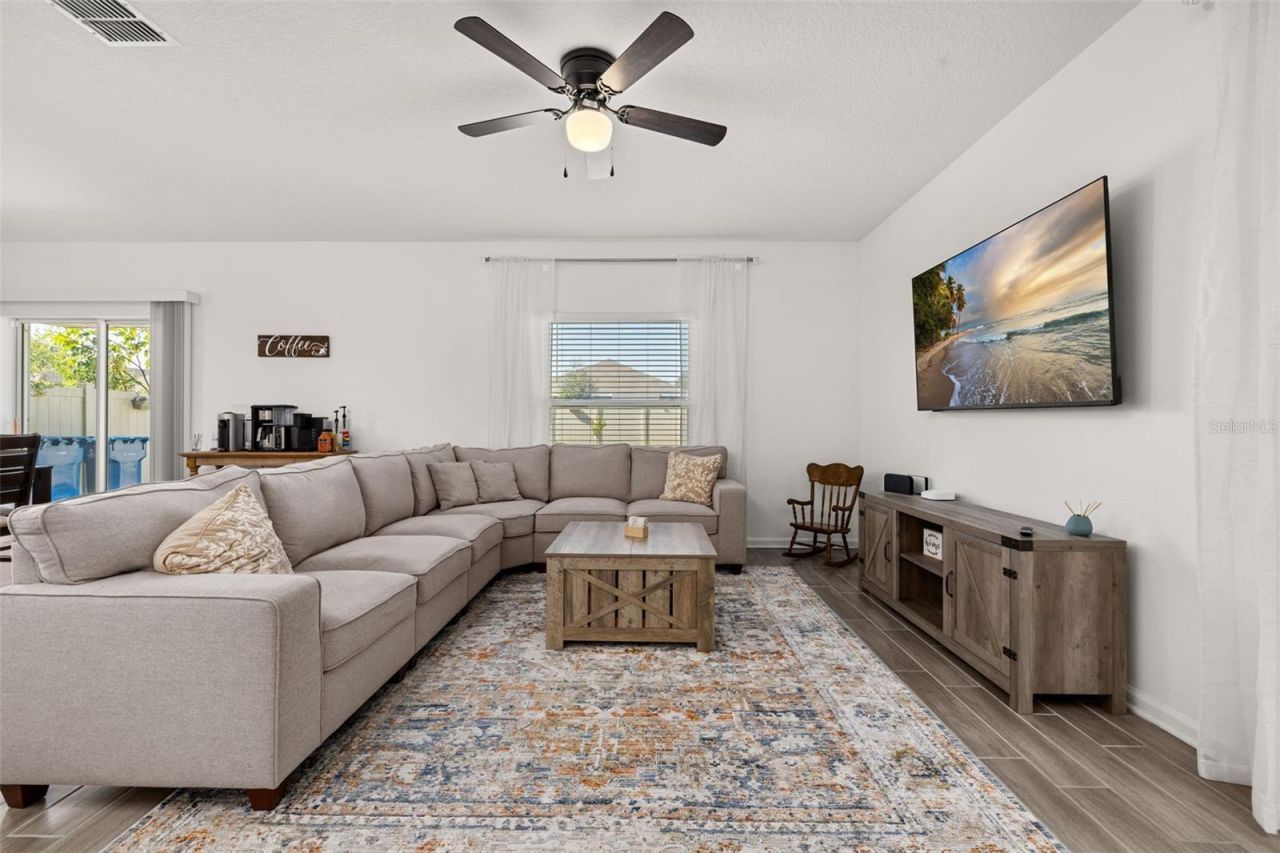 1066 Berry Lane, Davenport, FL 33837 Photo