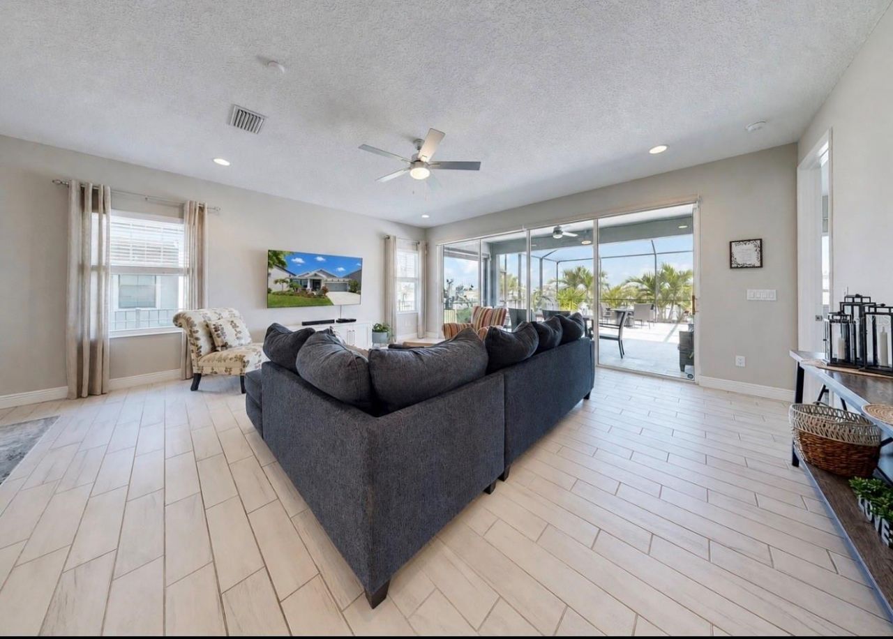 6364 Roadstead Court , Apollo Beach, FL 33572 Photo