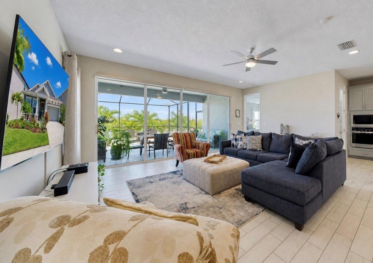 6364 Roadstead Court , Apollo Beach, FL 33572 Photo