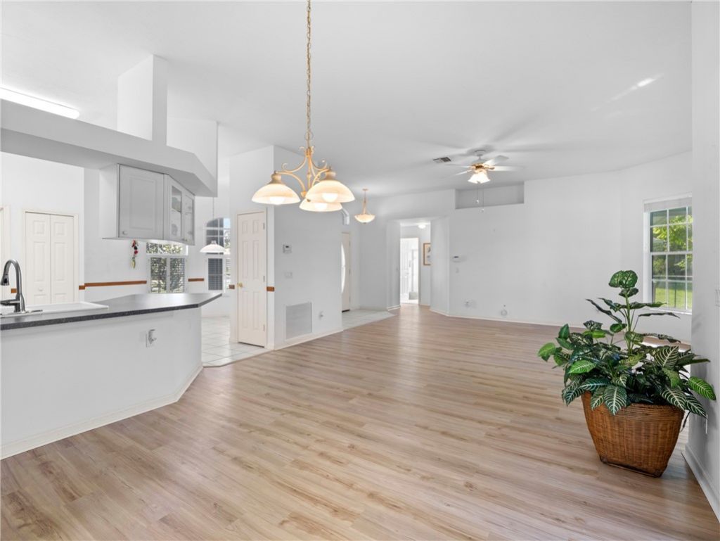 107 Larchmont Terrace, Sebastian, FL 32958 Photo