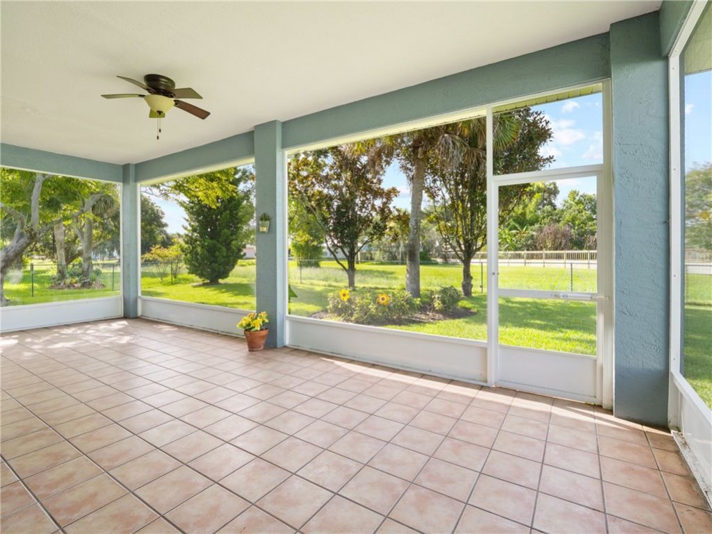 107 Larchmont Terrace, Sebastian, FL 32958 Photo