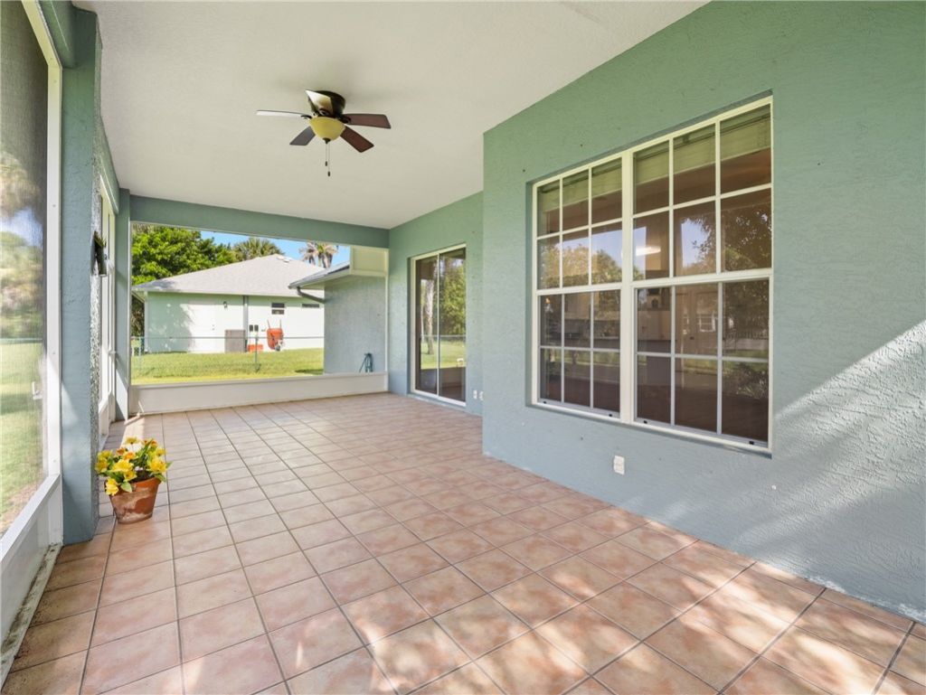 107 Larchmont Terrace, Sebastian, FL 32958 Photo