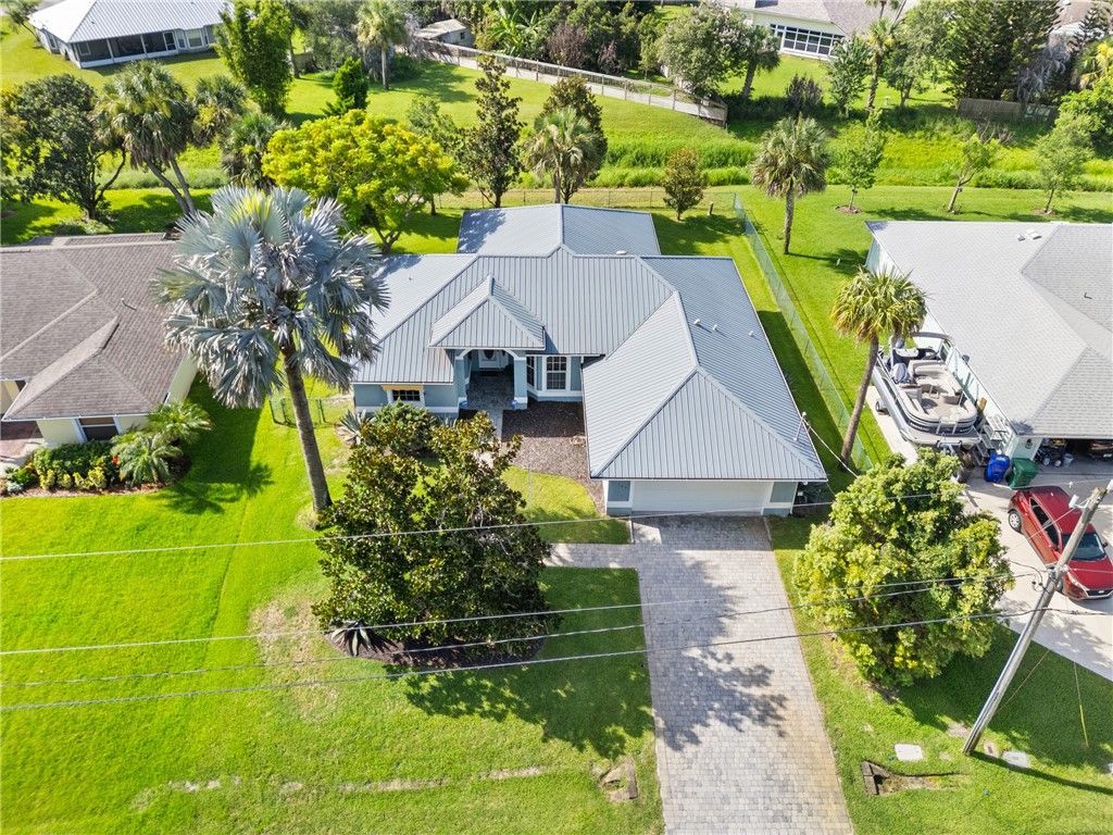 107 Larchmont Terrace, Sebastian, FL 32958 Photo