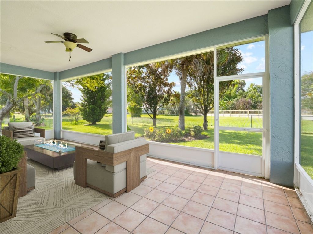 107 Larchmont Terrace, Sebastian, FL 32958 Photo