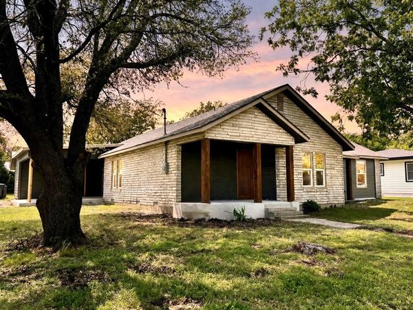 280 S Avenue A, Crawford, TX 76638