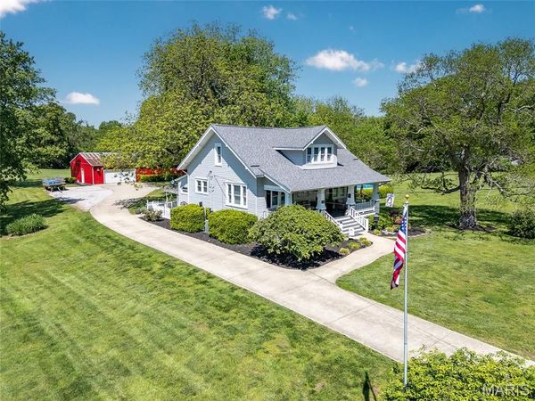 545 Richter Hill, Collinsville, IL 62234
