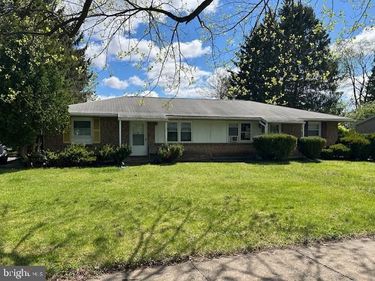 1317-1319 UNIVERSITY DRIVE, STATE COLLEGE, PA 16801