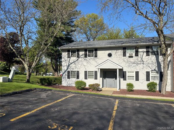 4 Locust Court, Unit F, Fishkill, NY 12524