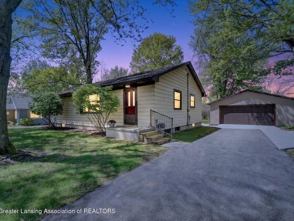 2253 N Eifert Road, Holt, MI 48842