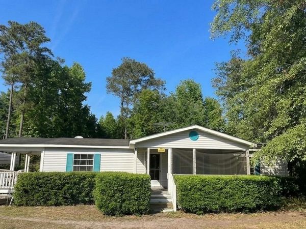 2008 S Highway 501 , Marion, SC 29571