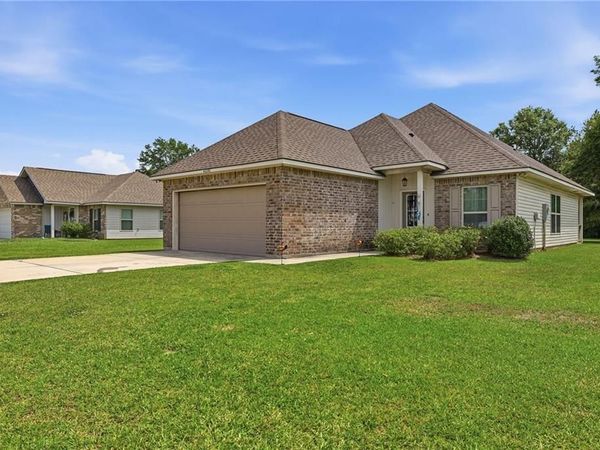 48298 LABONTE Lane , Tickfaw, LA 70466