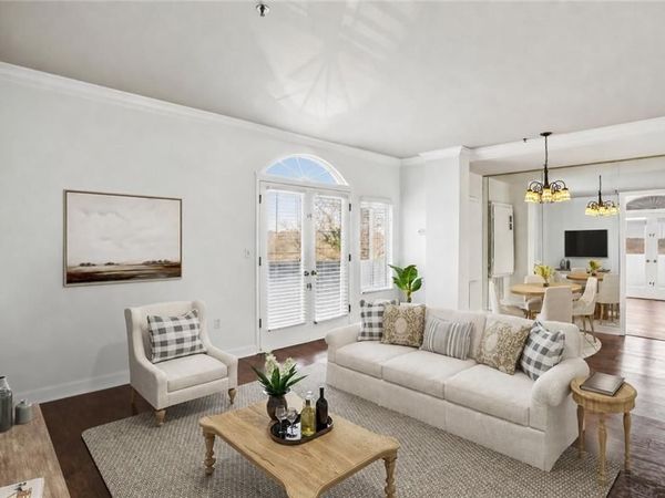 2161 Peachtree Road NE, Unit 205, Atlanta, GA 30309