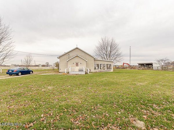 2574 County Road 74 , Gibsonburg, OH 43431
