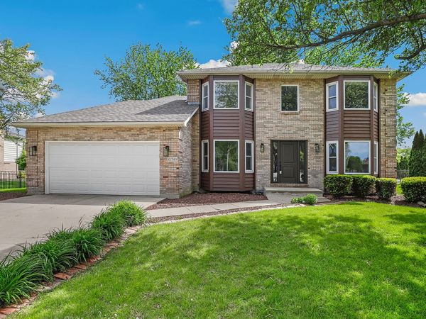 10749 Ashford Avenue, Frankfort, IL 60423
