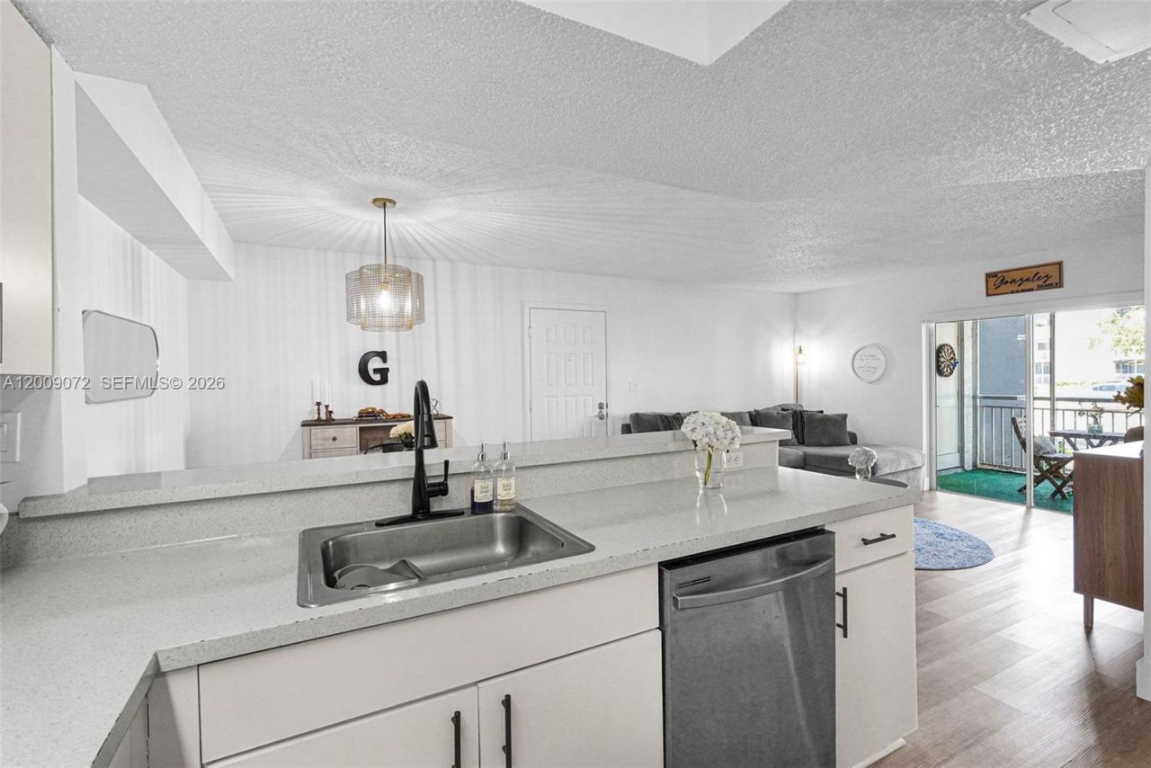 8680 SW 212th Street , Unit 105, Cutler Bay, FL 33189 Photo