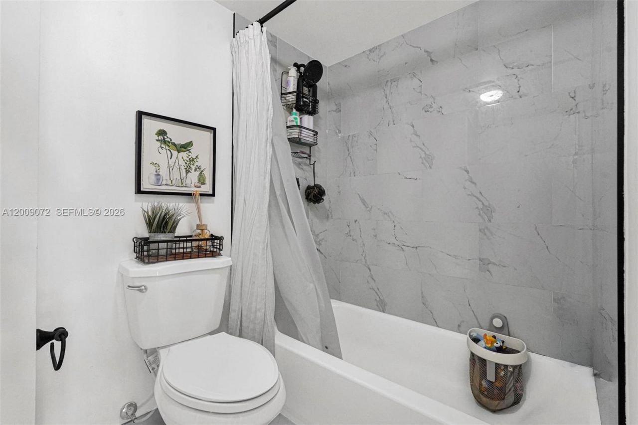 8680 SW 212th Street , Unit 105, Cutler Bay, FL 33189 Photo