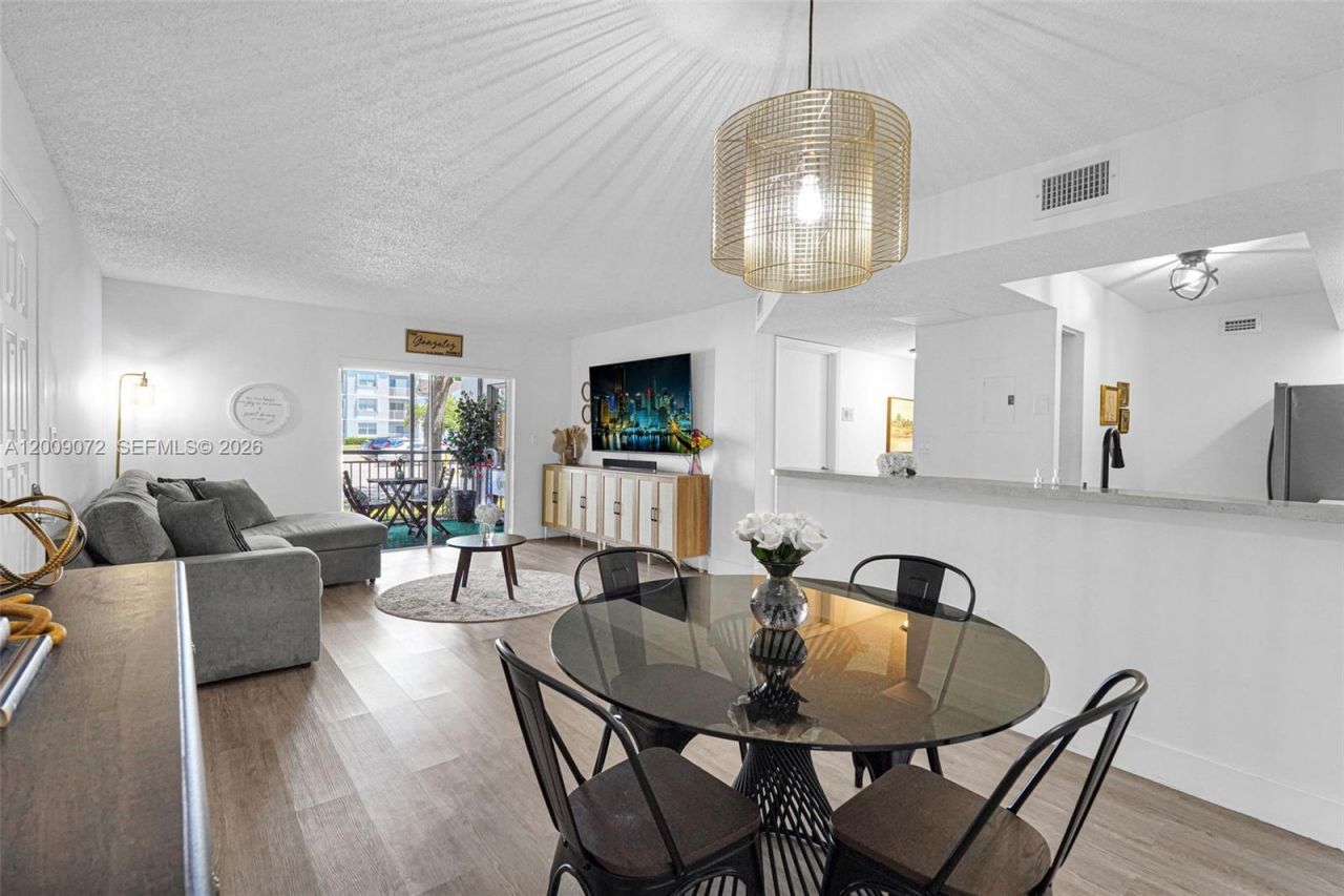 8680 SW 212th Street , Unit 105, Cutler Bay, FL 33189 Photo