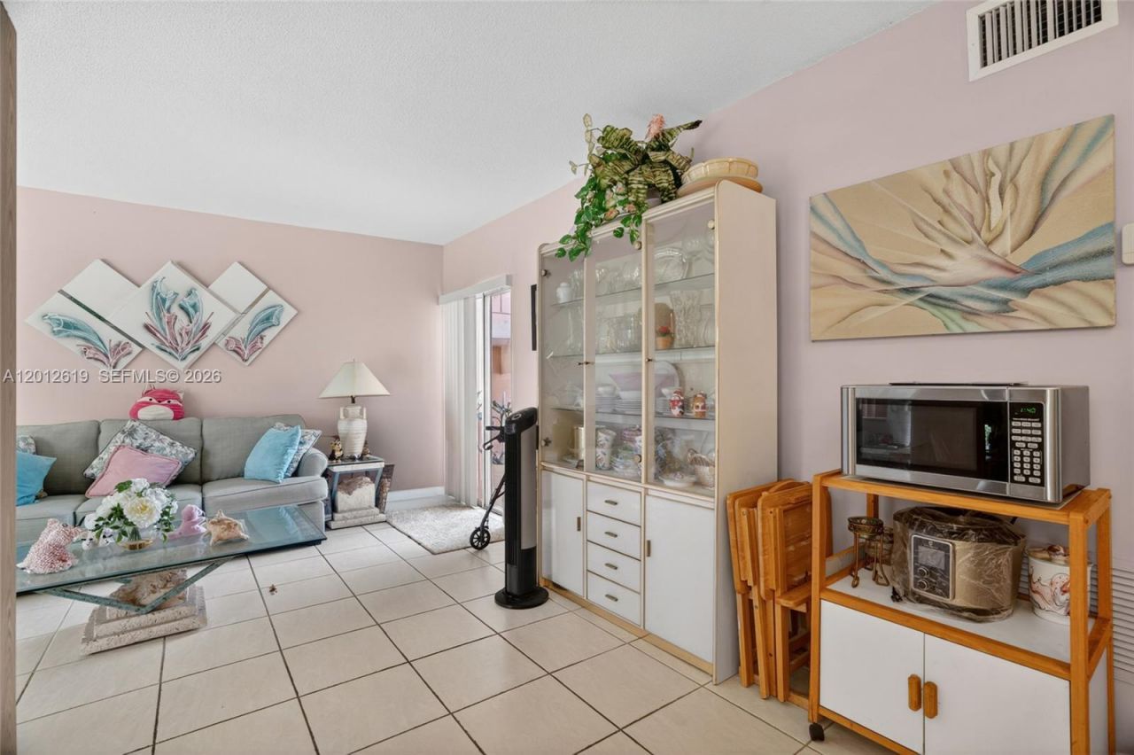 1481 S Ocean Blvd, Unit 129C, Lauderdale by the Sea, FL 33062 Photo