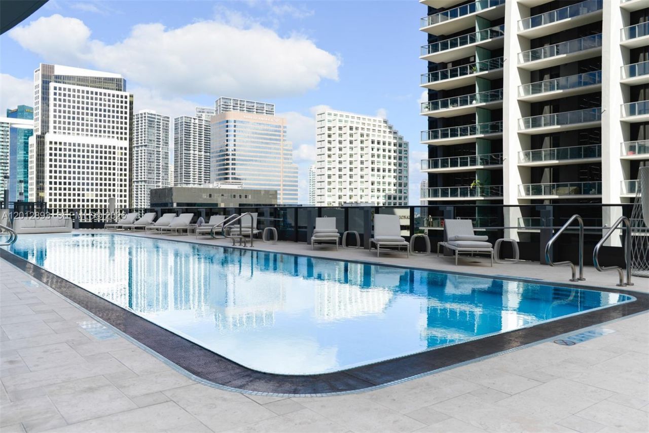 1000 Brickell Plz , Unit 3014, Miami, FL 33131 Photo