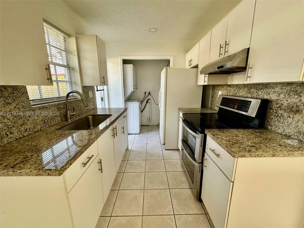 666 W 17th St , Unit 1, Hialeah, FL 33010