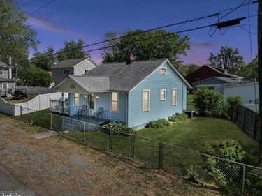 312 VERNON STREET, COLONIAL BEACH, VA 22443