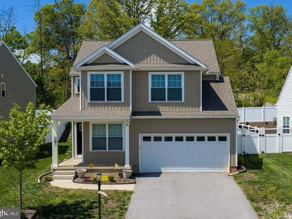 27 ELI DRIVE , YORK, PA 17404