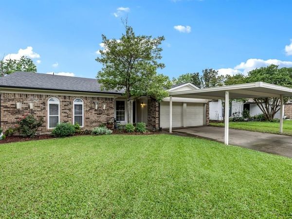 6420 Heather Drive, Watauga, TX 76148