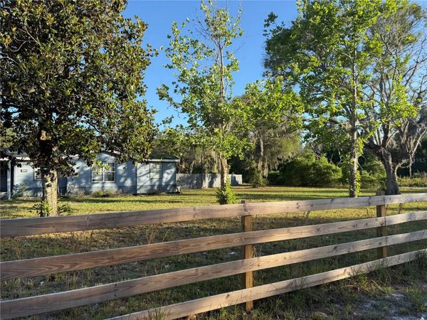 26106 FISHERMANS ROAD , PAISLEY, FL 32767