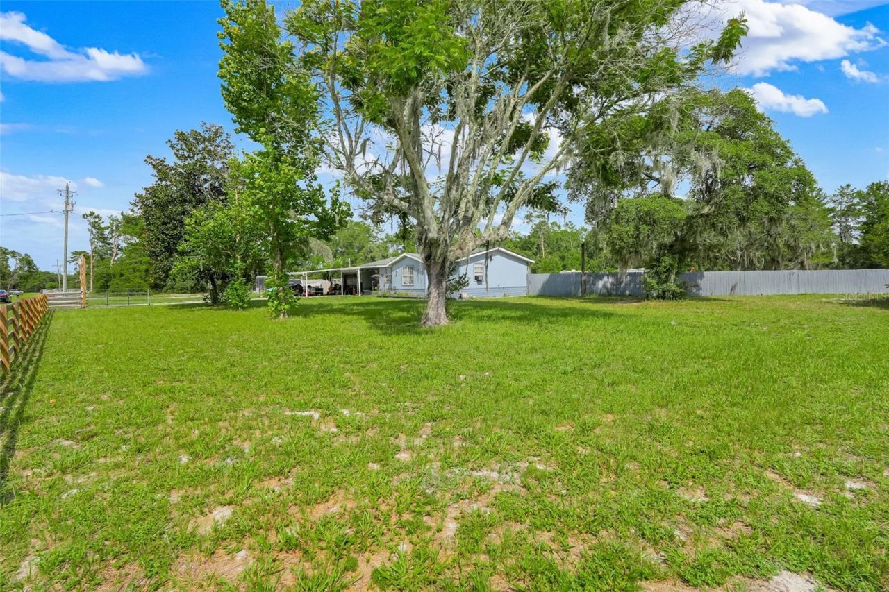 26106 Fishermans Road, Paisley, FL 32767 Photo