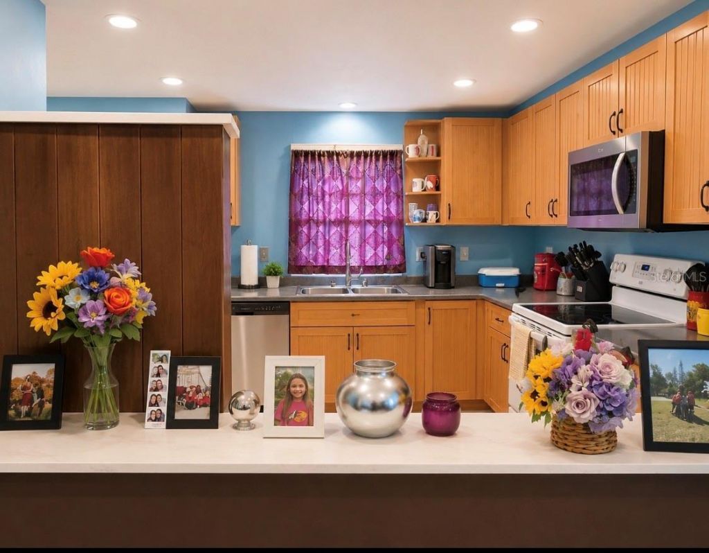 26106 Fishermans Road, Paisley, FL 32767 Photo