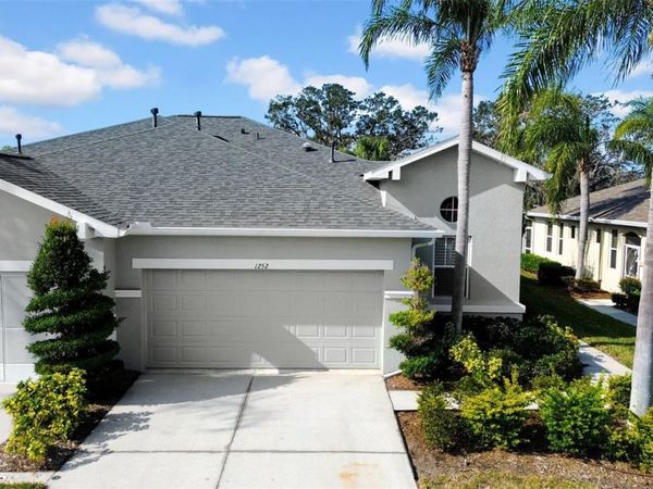 1252 LYNDHURST GREENS DRIVE , SUN CITY CENTER, FL 33573