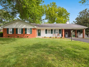 2057 Cardinal Drive, Danville, KY 40422