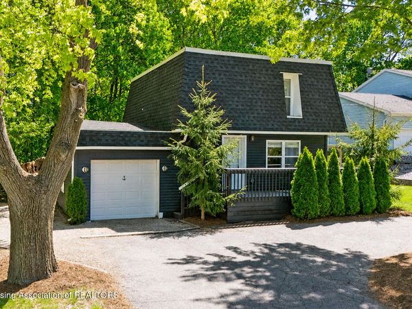 6088 Marsh Road, Haslett, MI 48840