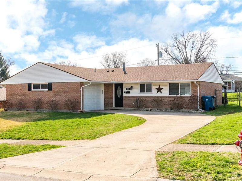7021 Bascombe Drive, Huber Heights, OH 45424 Photo 15
