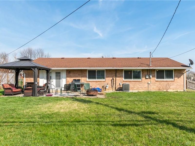 7021 Bascombe Drive, Huber Heights, OH 45424 Photo 25