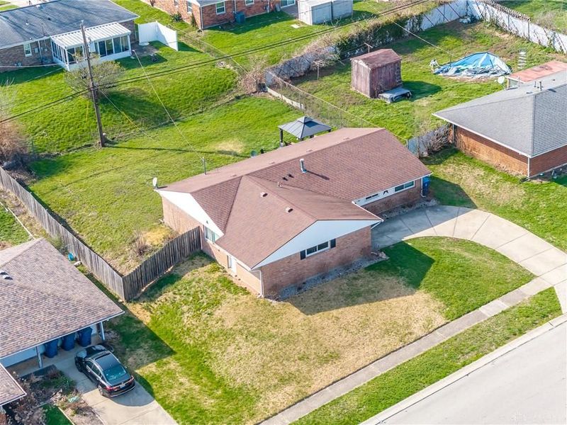 7021 Bascombe Drive, Huber Heights, OH 45424 Photo 27
