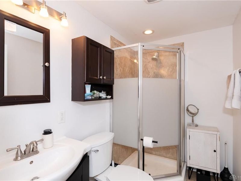 7021 Bascombe Drive, Huber Heights, OH 45424 Photo 8