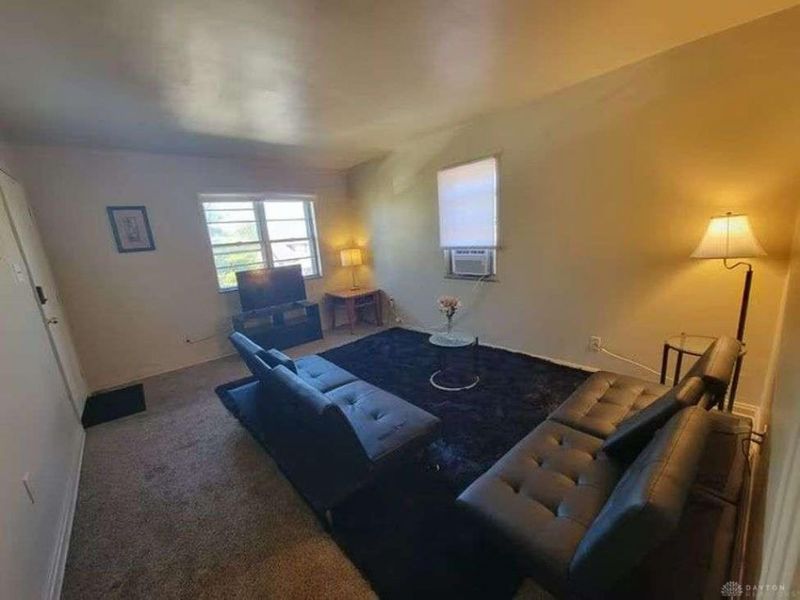 58 W Nottingham Road, Dayton, OH 45405 Photo 3